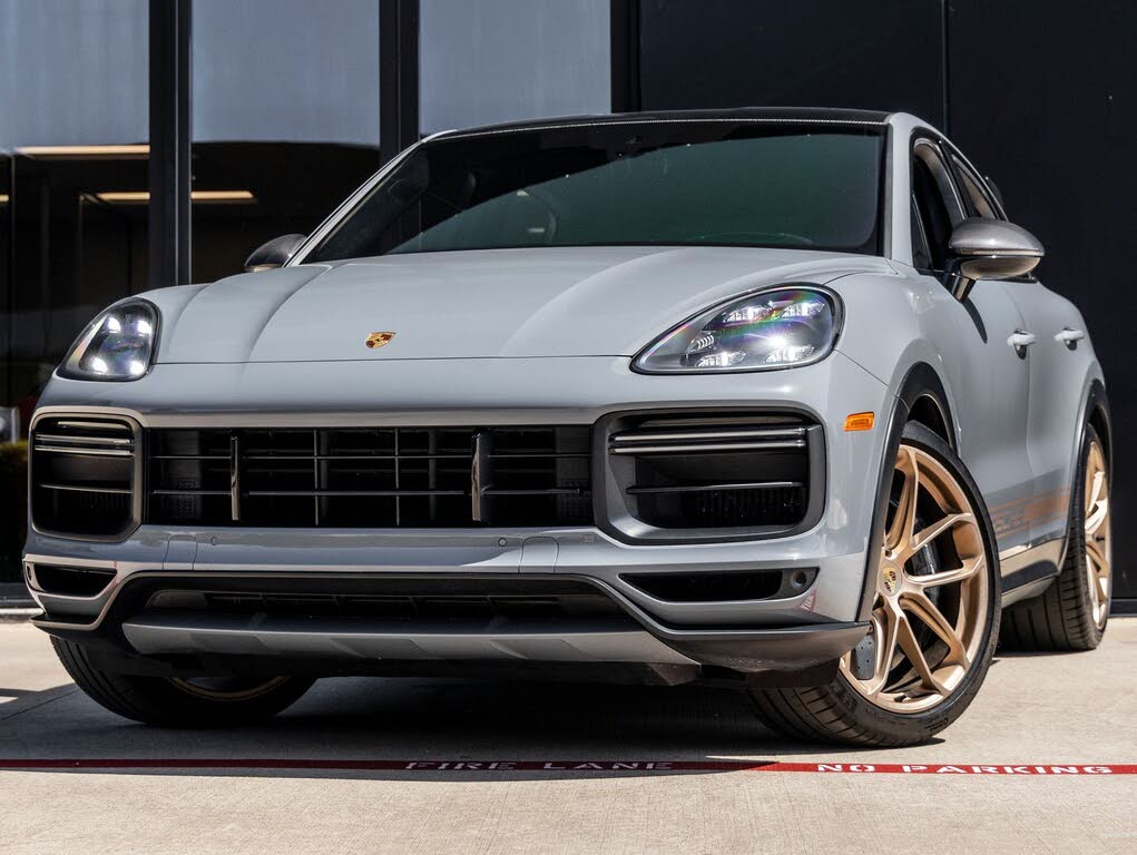 2022 Porsche Cayenne Turbo GT AWD