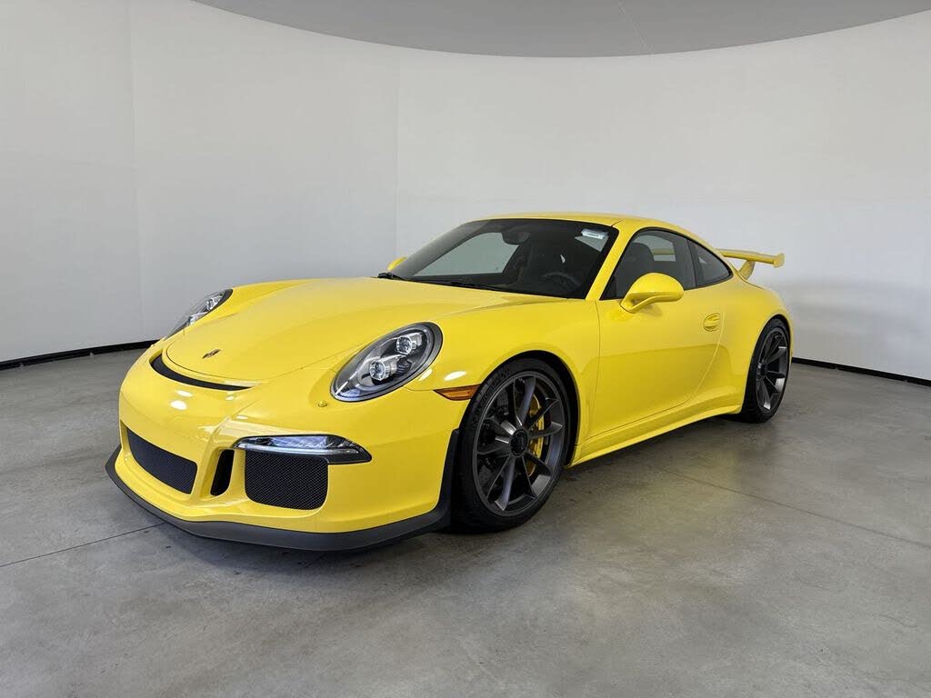 2015 Porsche 911 GT3 Coupe RWD - $183,804