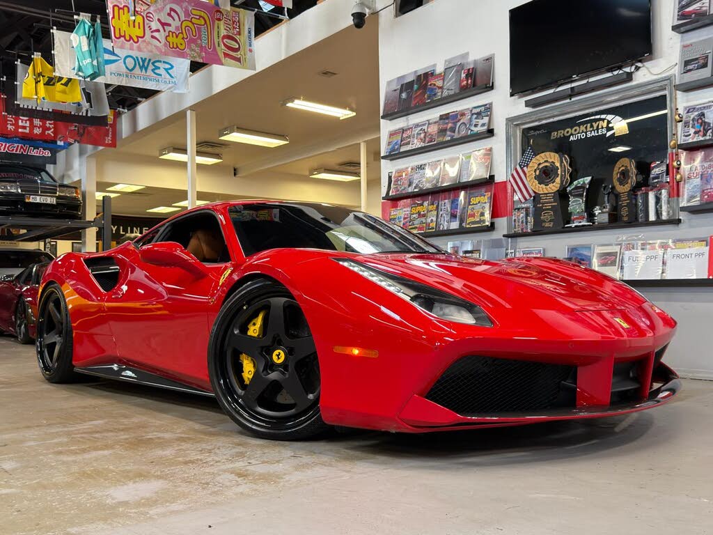 2018 Ferrari 488 GTB Coupe RWD