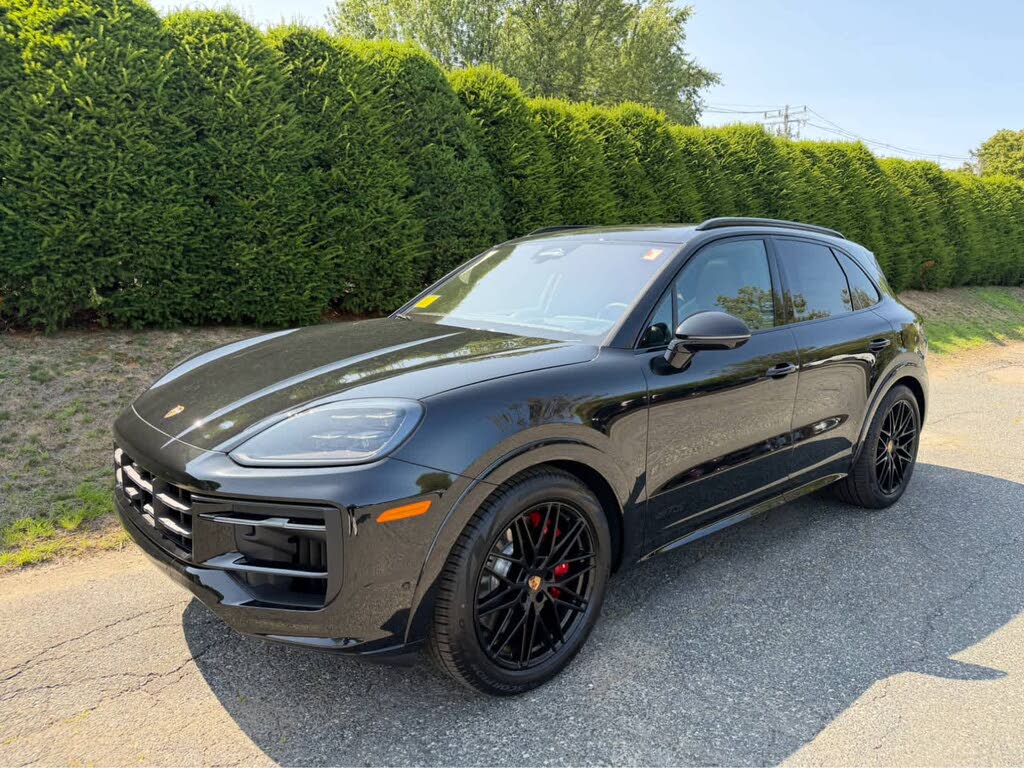 2026 Porsche Cayenne GTS AWD