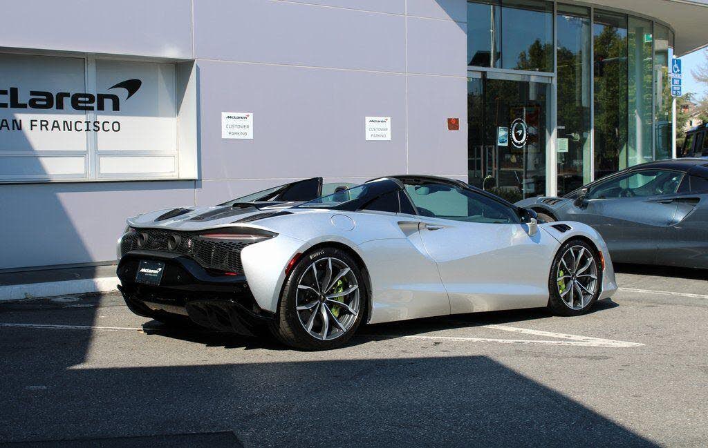 2026 McLaren Artura RWD photo 13