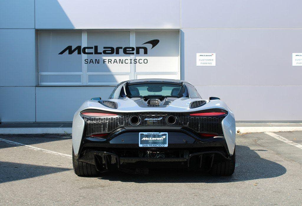 2026 McLaren Artura RWD photo 22