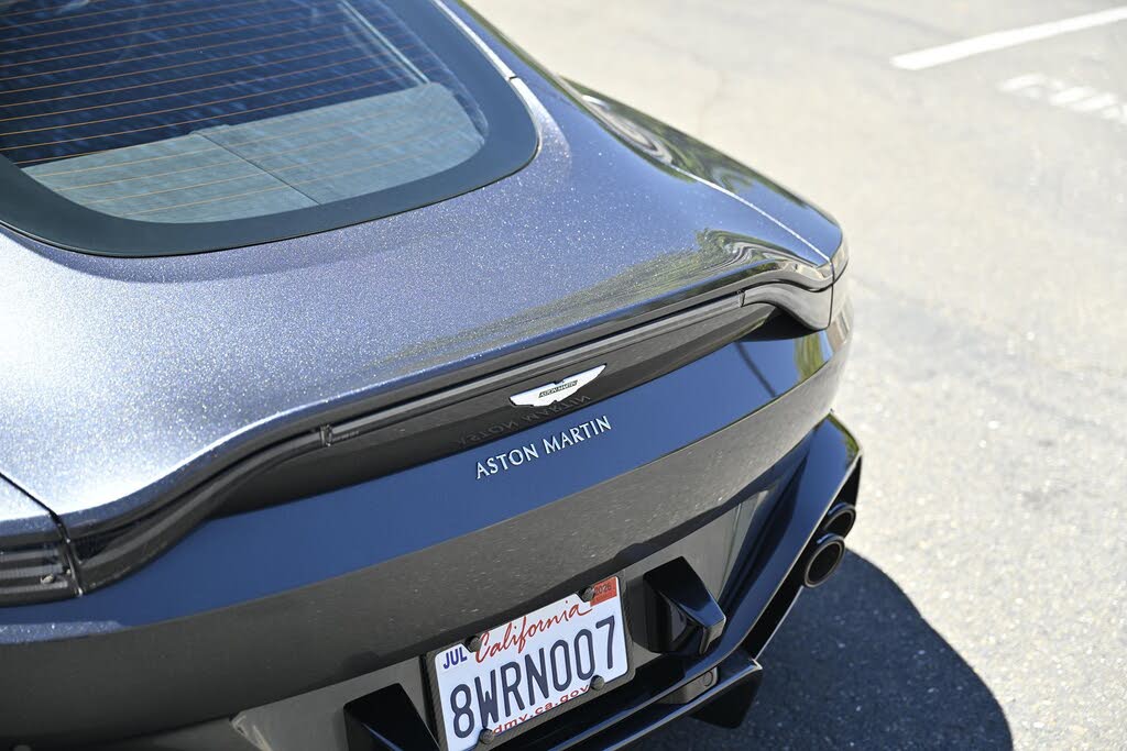2020 Aston Martin Vantage RWD photo 10