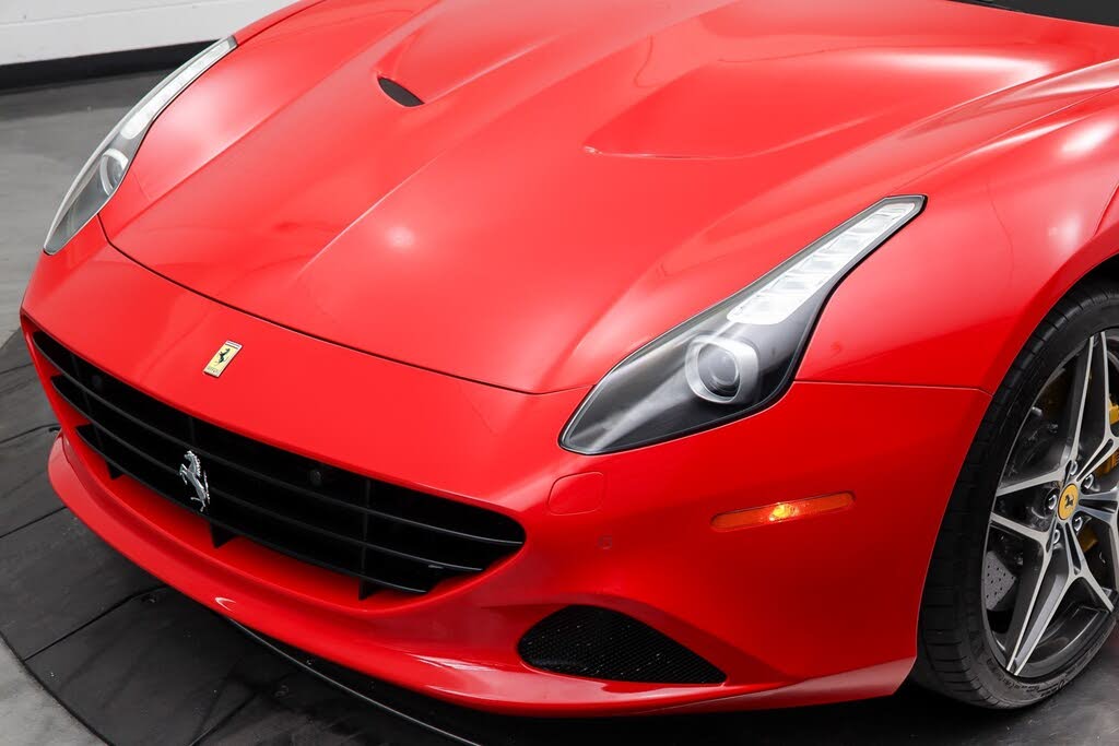 2016 Ferrari California T Roadster photo 13