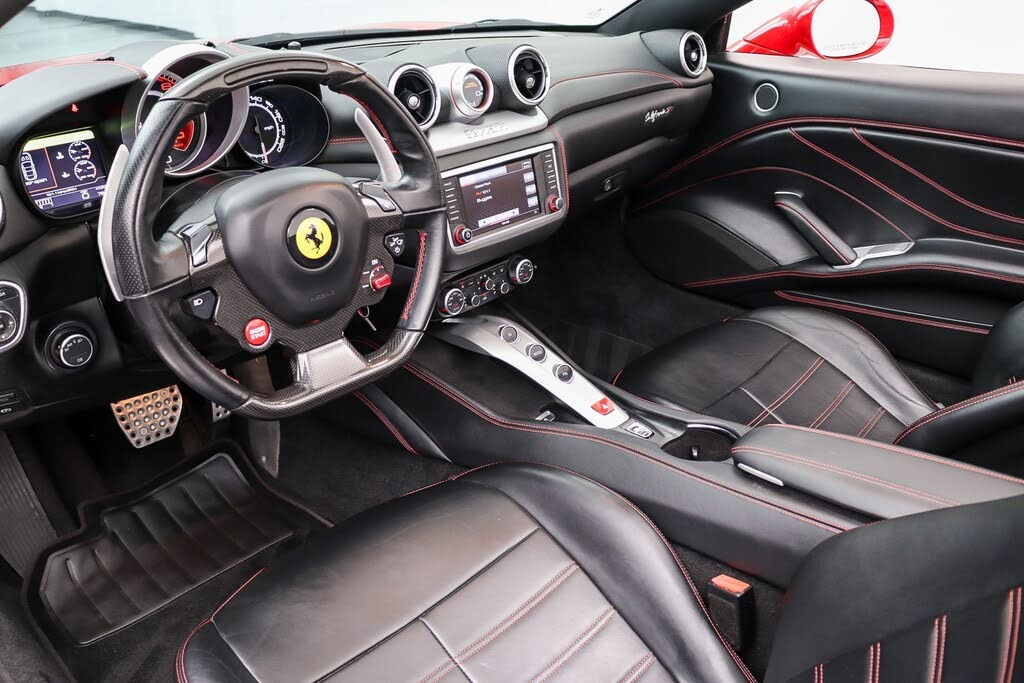 2016 Ferrari California T Roadster photo 20