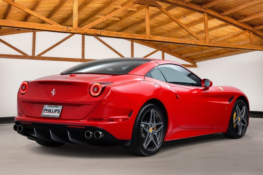 2016 Ferrari California T Roadster photo 5