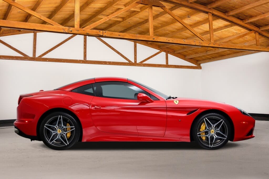 2016 Ferrari California T Roadster photo 6