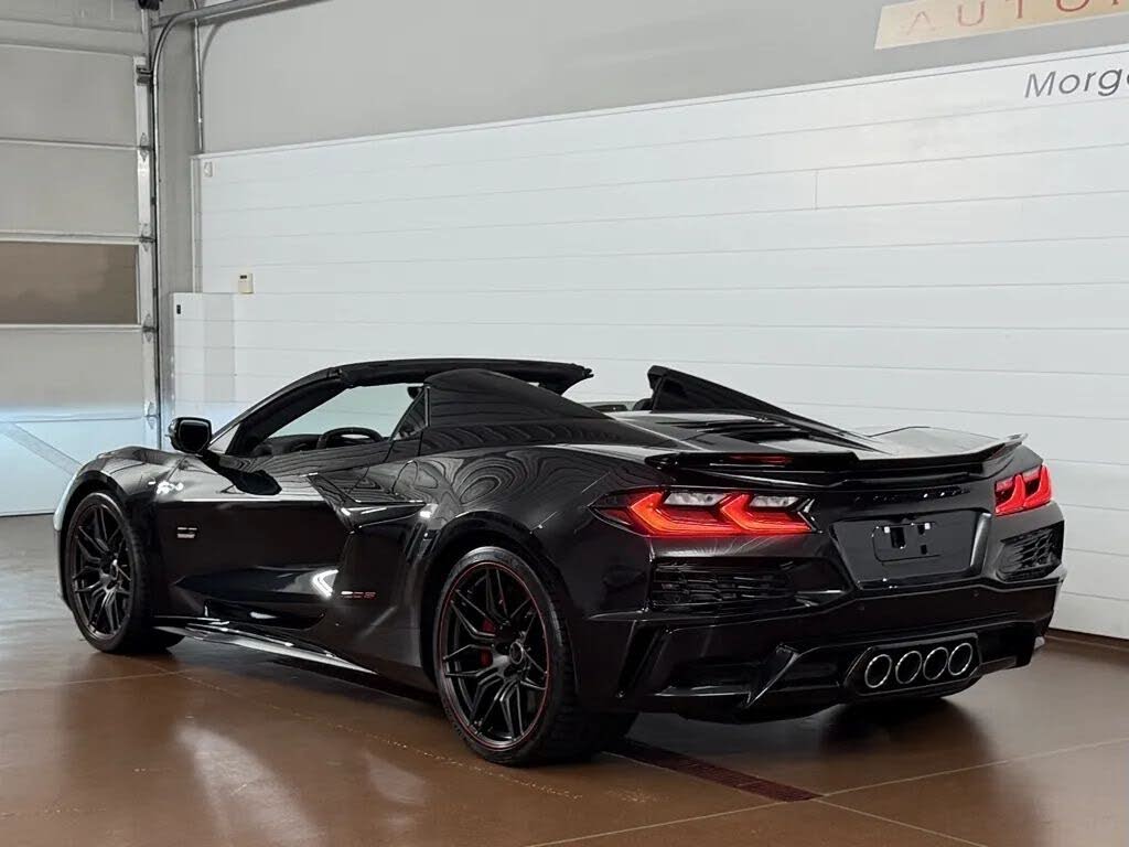 2023 Chevrolet Corvette Z06 3LZ Convertible RWD photo 5