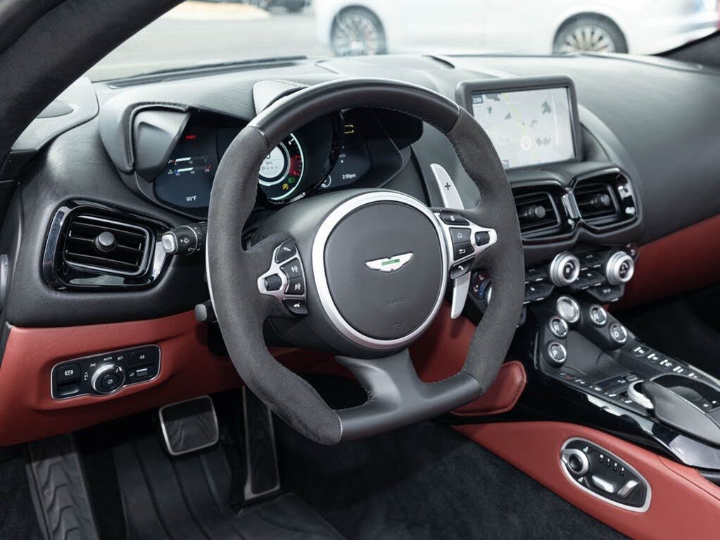 2021 Aston Martin Vantage Convertible RWD photo 21
