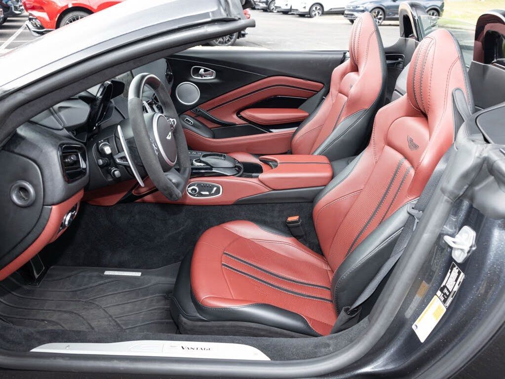 2021 Aston Martin Vantage Convertible RWD photo 22