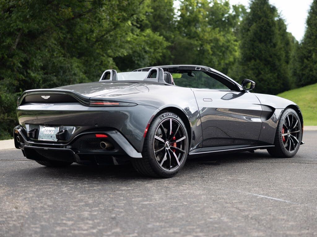 2021 Aston Martin Vantage Convertible RWD photo 6