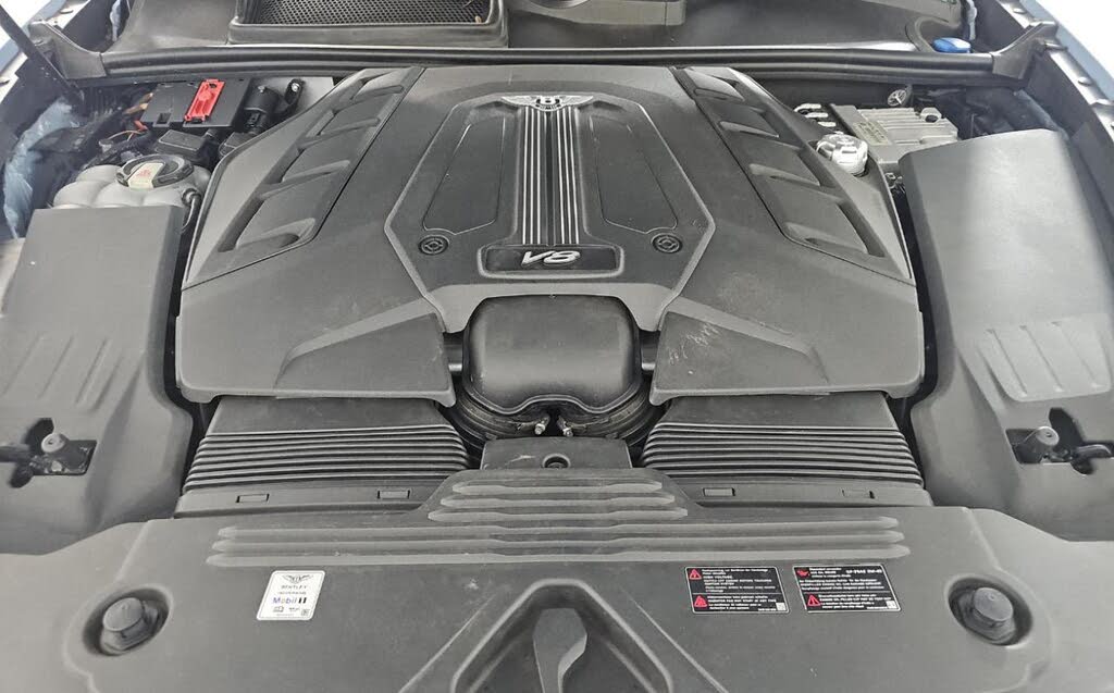 2021 Bentley Bentayga V8 AWD photo 15