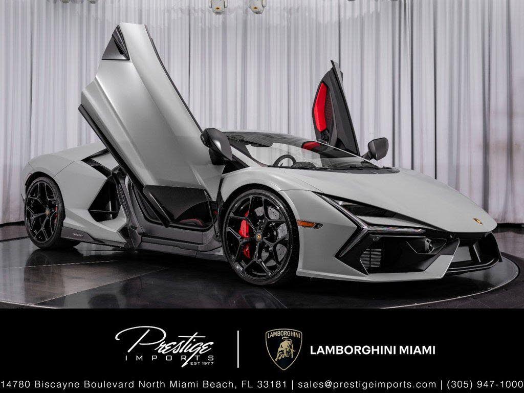2024 Lamborghini Revuelto AWD