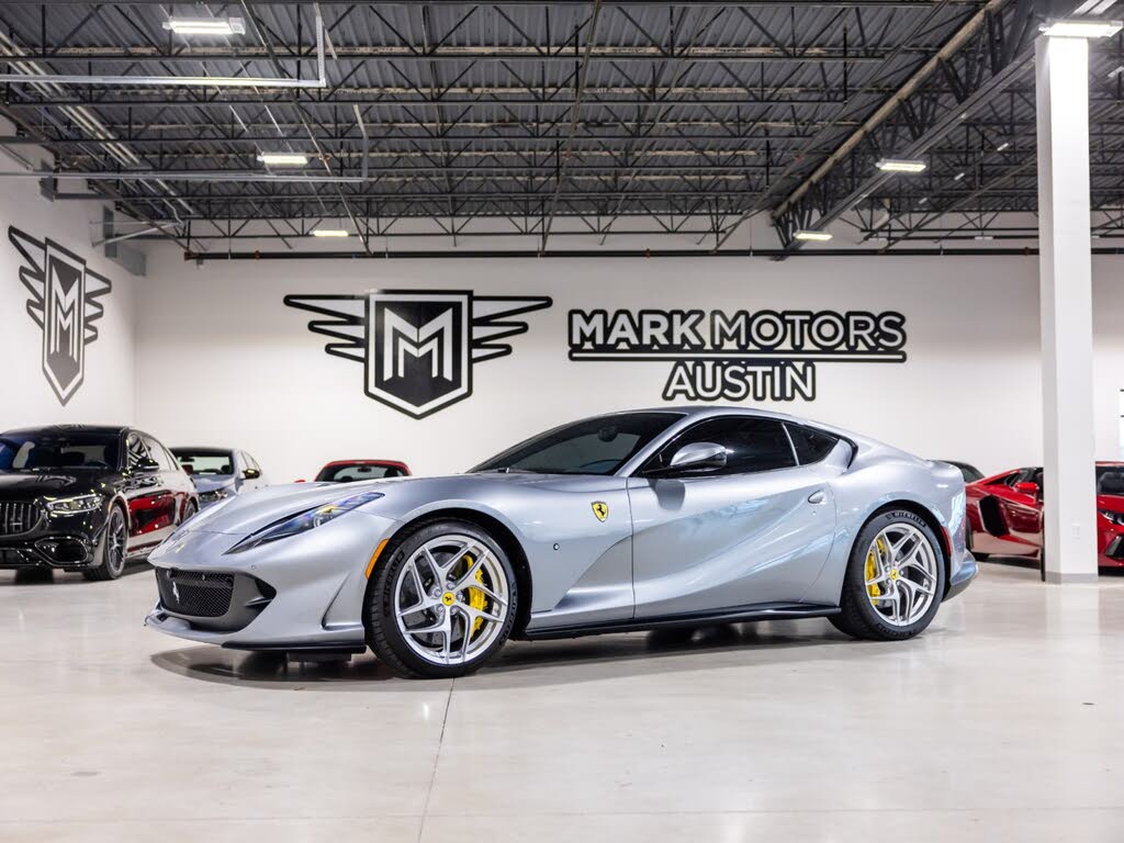 2019 Ferrari 812 Superfast RWD