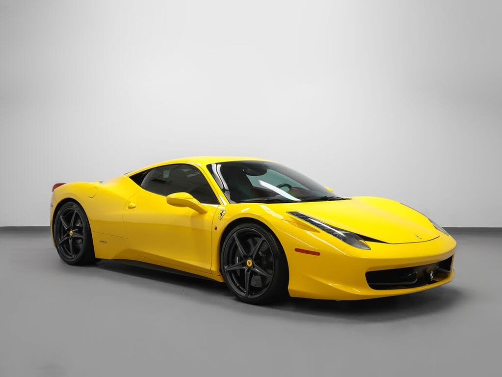 2010 Ferrari 458 Italia Coupe RWD