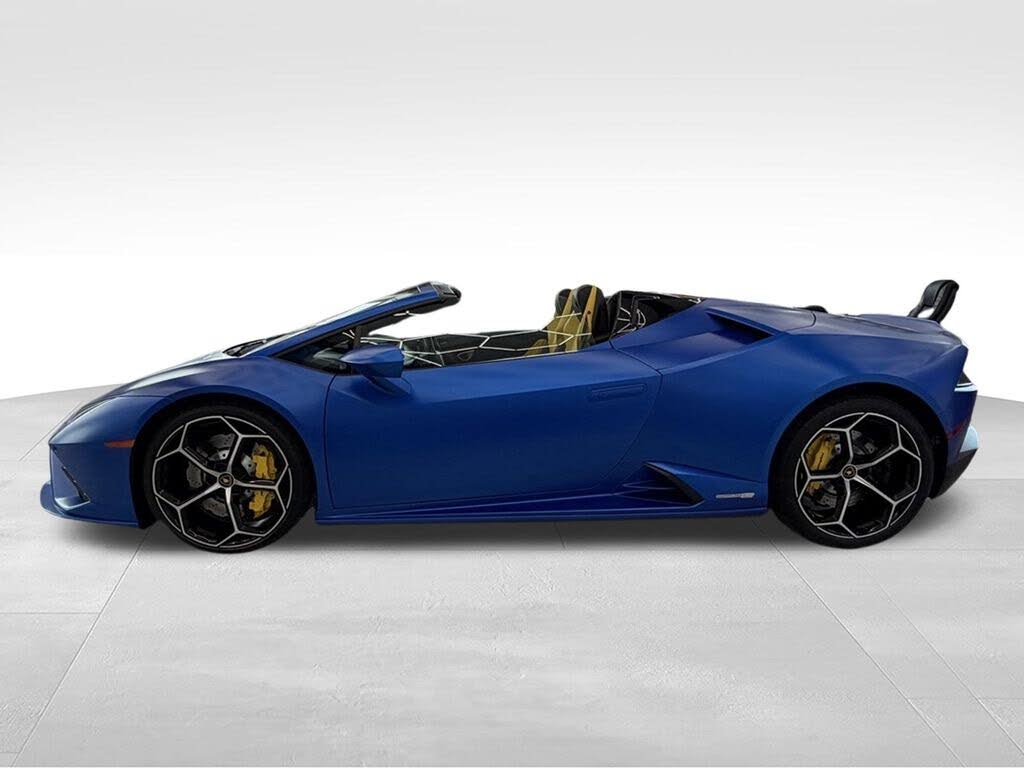 2022 Lamborghini Huracan LP 610-2 EVO Spyder RWD photo 6 of 23