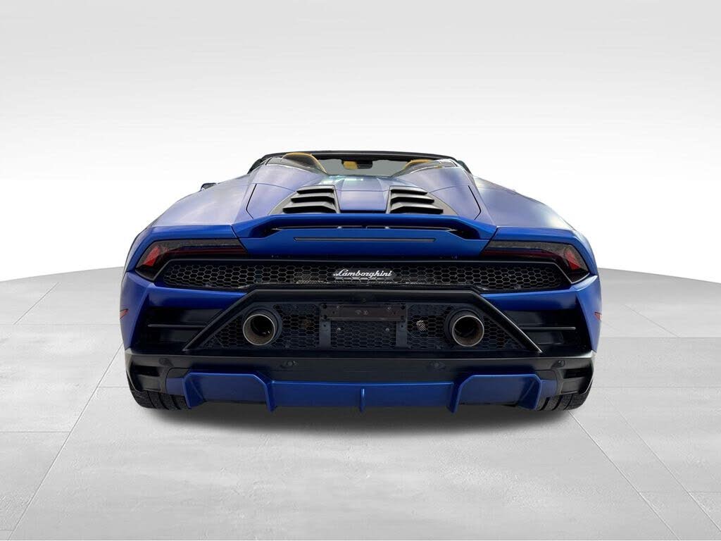 2022 Lamborghini Huracan LP 610-2 EVO Spyder RWD photo 9 of 23