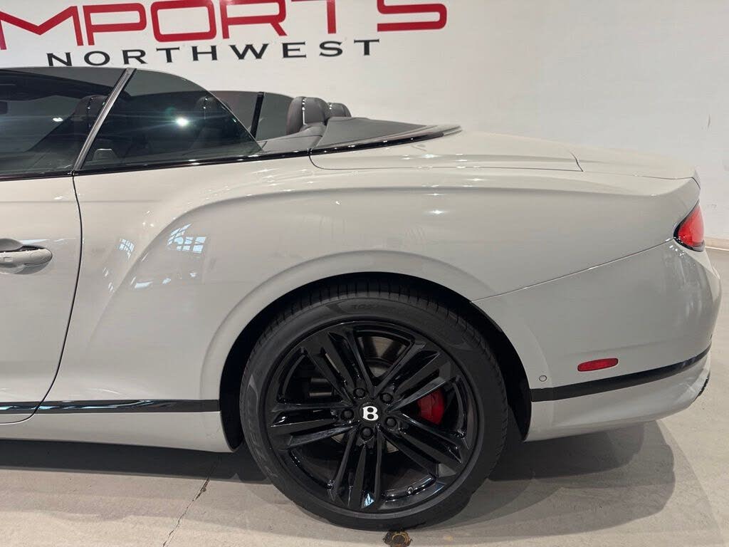 2020 Bentley Continental GTC V8 AWD photo 4