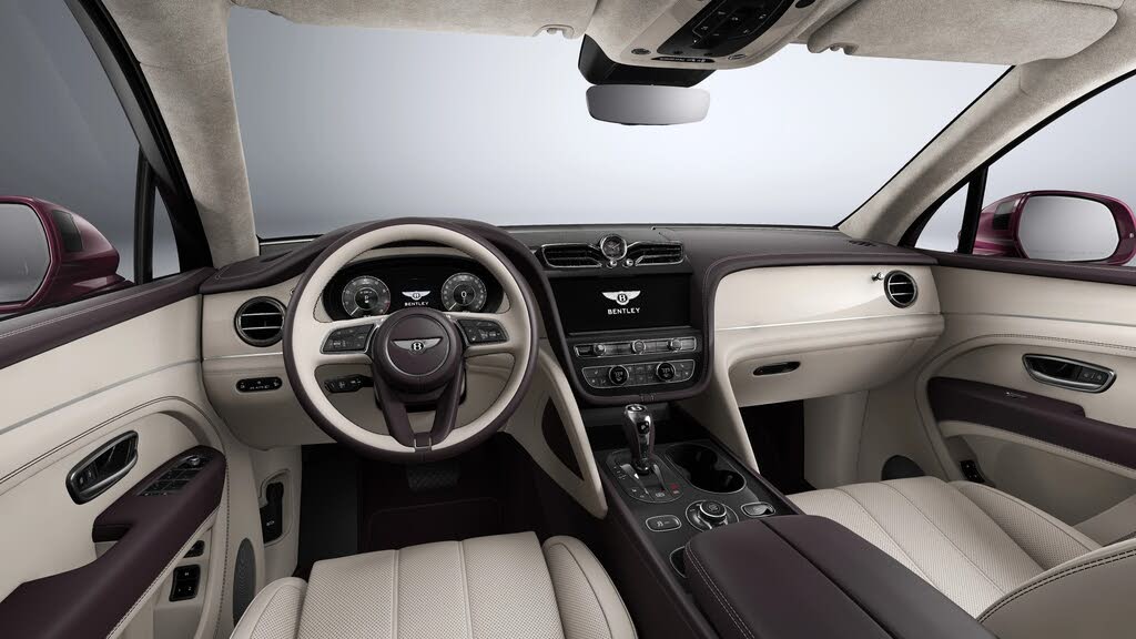 2026 Bentley Bentayga photo 2