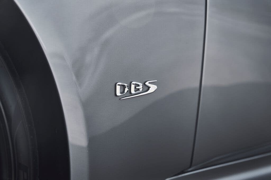 2021 Aston Martin DBS Superleggera Coupe RWD photo 12