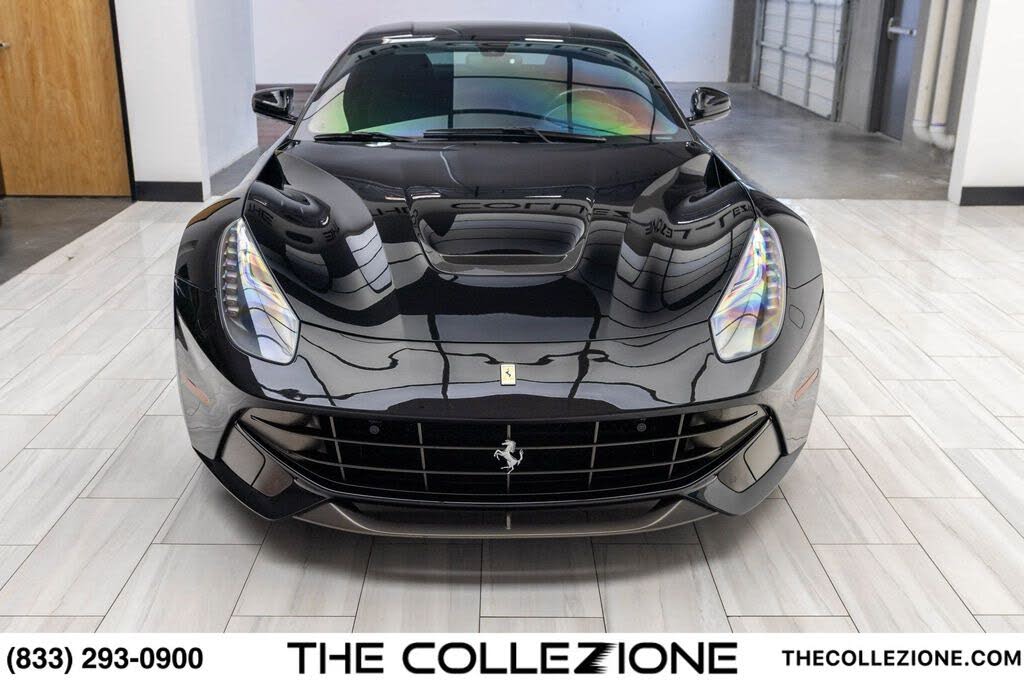 2014 Ferrari F12 Berlinetta Coupe photo 10