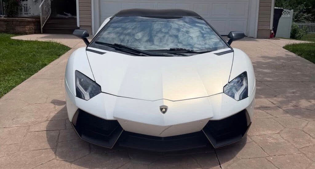 2012 Lamborghini Aventador LP 700-4