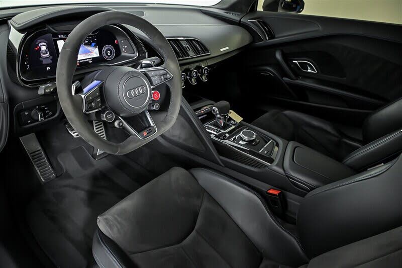 2022 Audi R8 quattro V10 Performance Coupe AWD photo 22 of 24