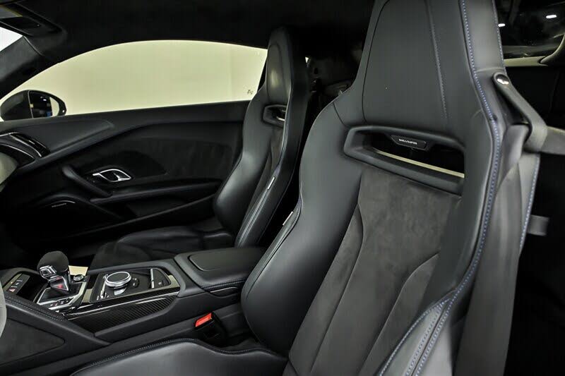 2022 Audi R8 quattro V10 Performance Coupe AWD photo 24 of 24