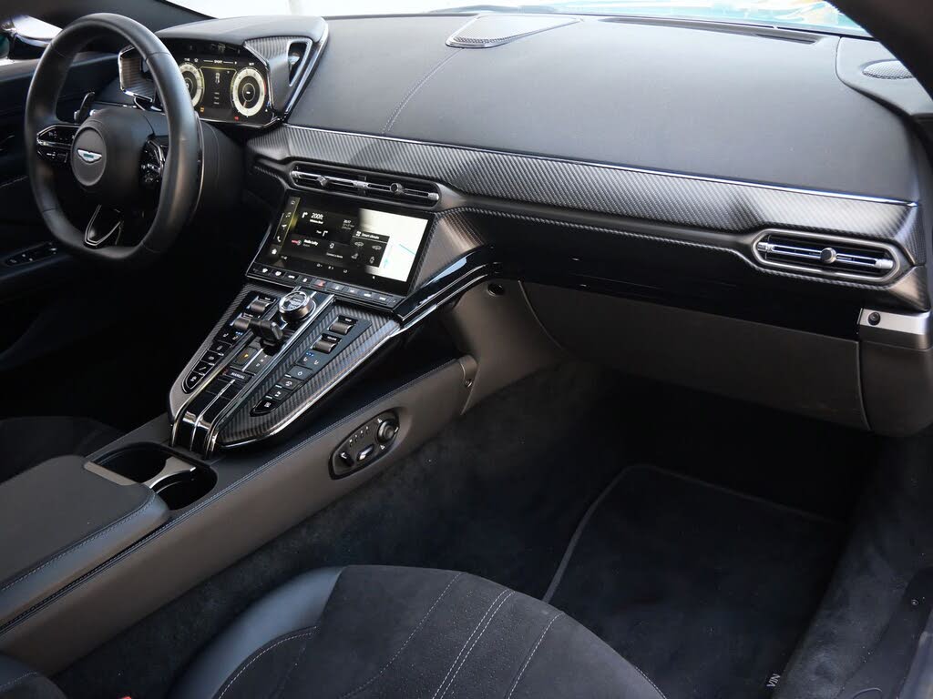 2025 Aston Martin Vantage Coupe RWD photo 23