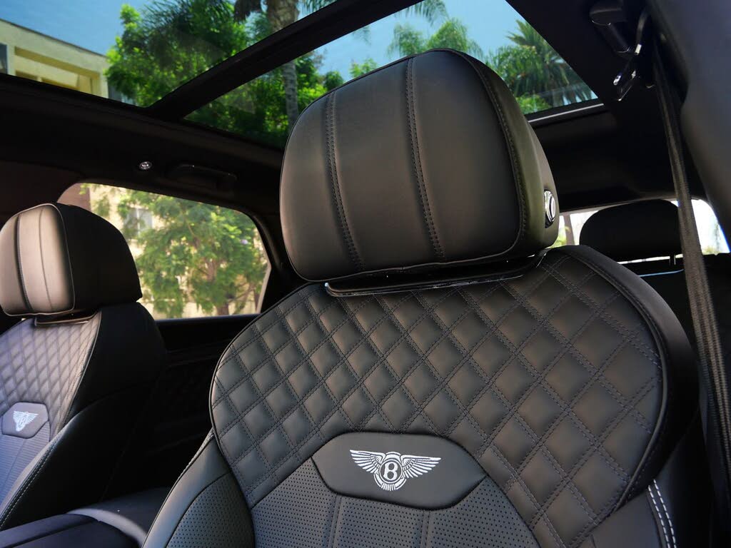 2022 Bentley Bentayga S V8 AWD photo 17