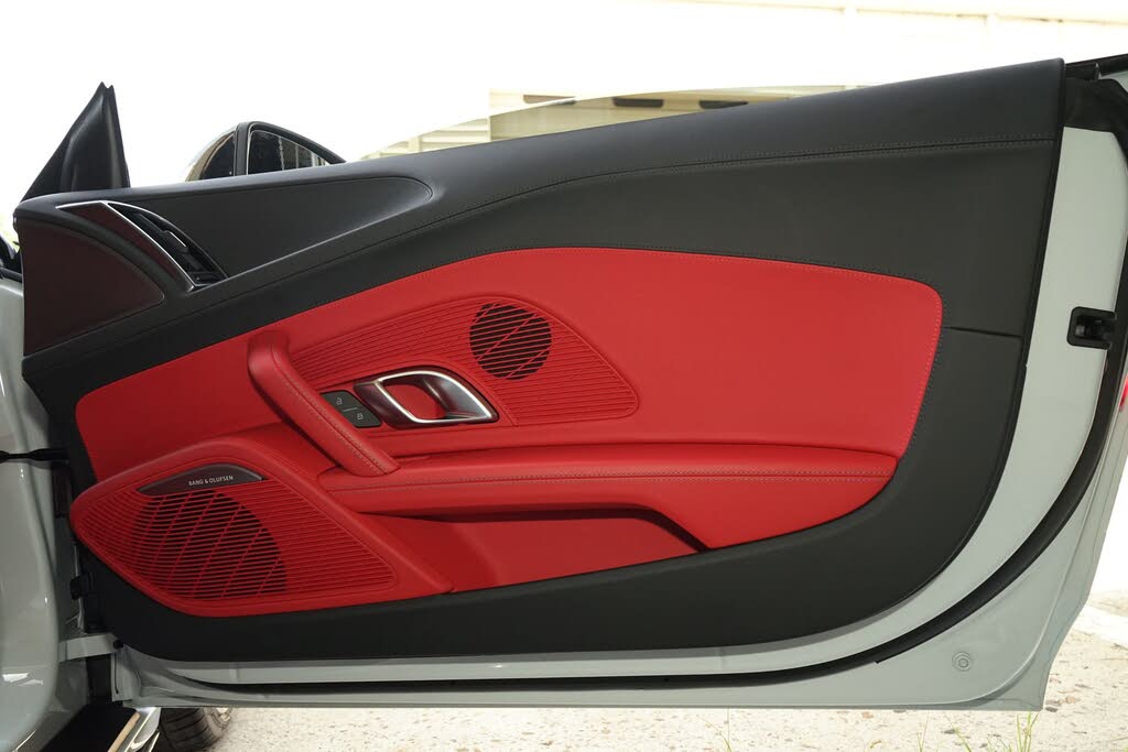 2022 Audi R8 V10 Performance Coupe RWD photo 22 of 24