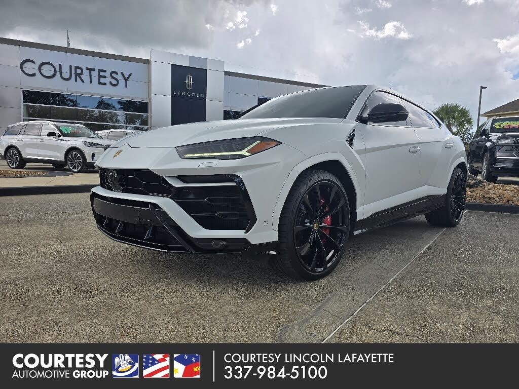 2022 Lamborghini Urus AWD - $214,499