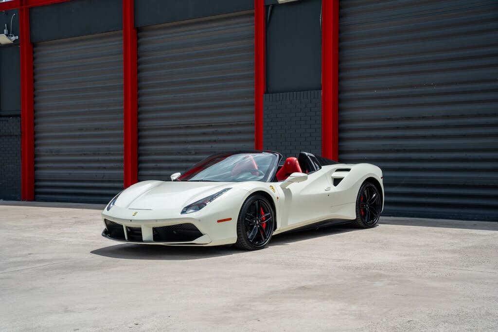 2018 Ferrari 488 Spider RWD