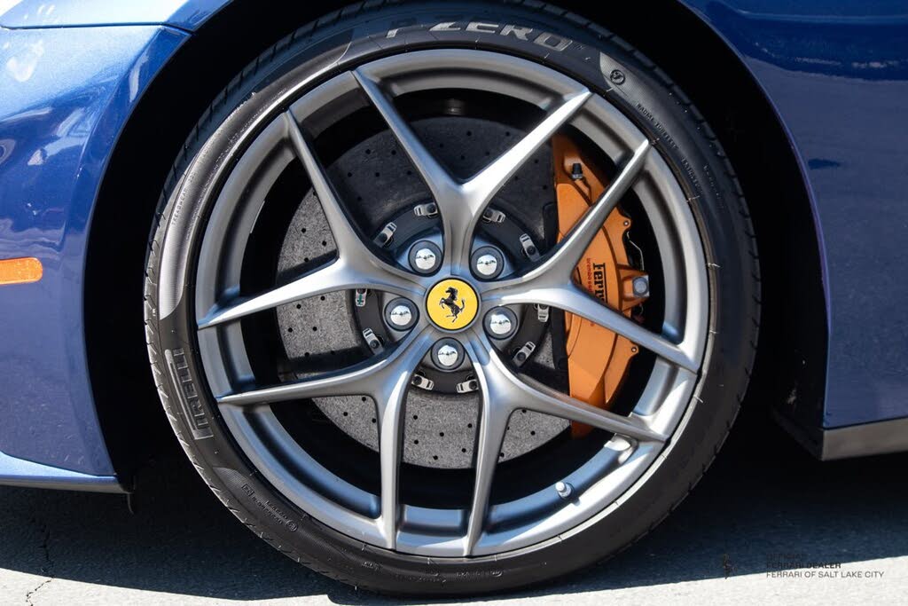 2017 Ferrari F12 Berlinetta Coupe photo 12