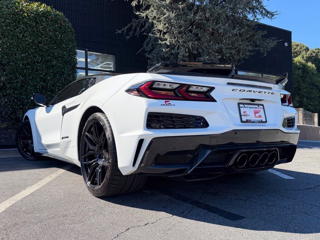 2025 Chevrolet Corvette Z06 2LZ Convertible RWD photo 19