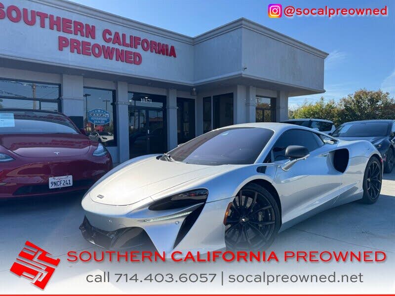 2023 McLaren Artura RWD