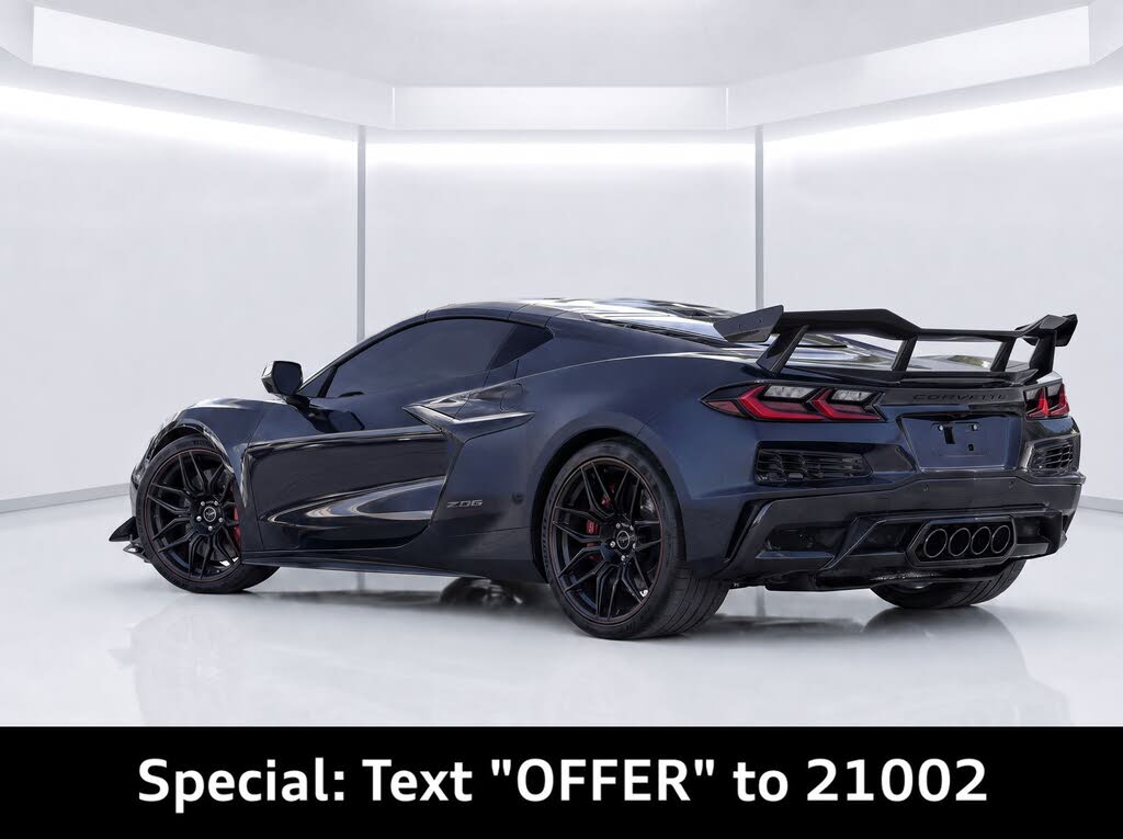 2023 Chevrolet Corvette Z06 3LZ Convertible RWD photo 3
