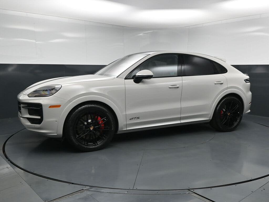 2026 Porsche Cayenne Coupe GTS AWD