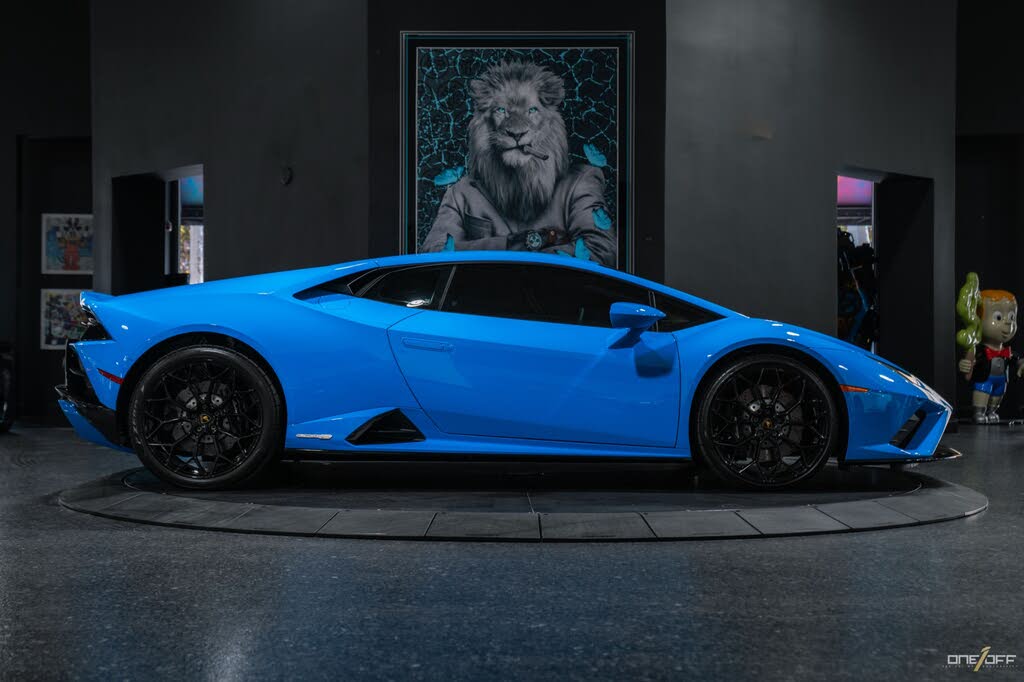 2021 Lamborghini Huracan photo 11