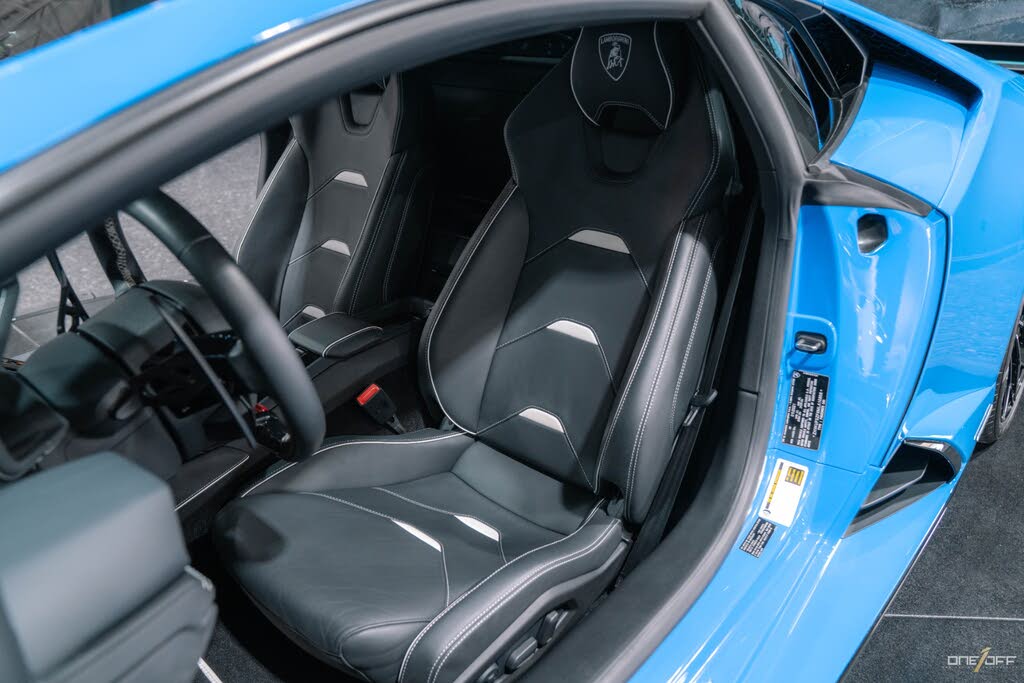 2021 Lamborghini Huracan photo 9