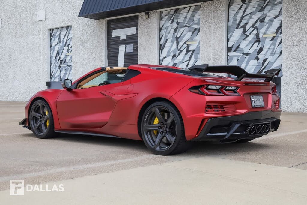 2025 Chevrolet Corvette Z06 3LZ Coupe RWD photo 10