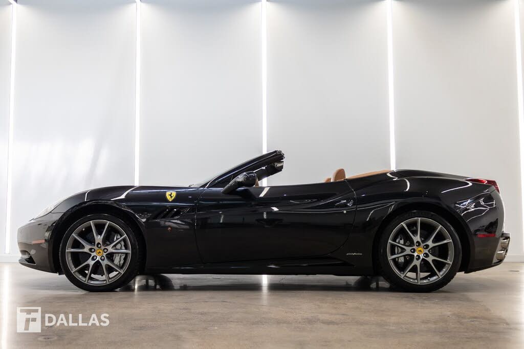 2011 Ferrari California Roadster
