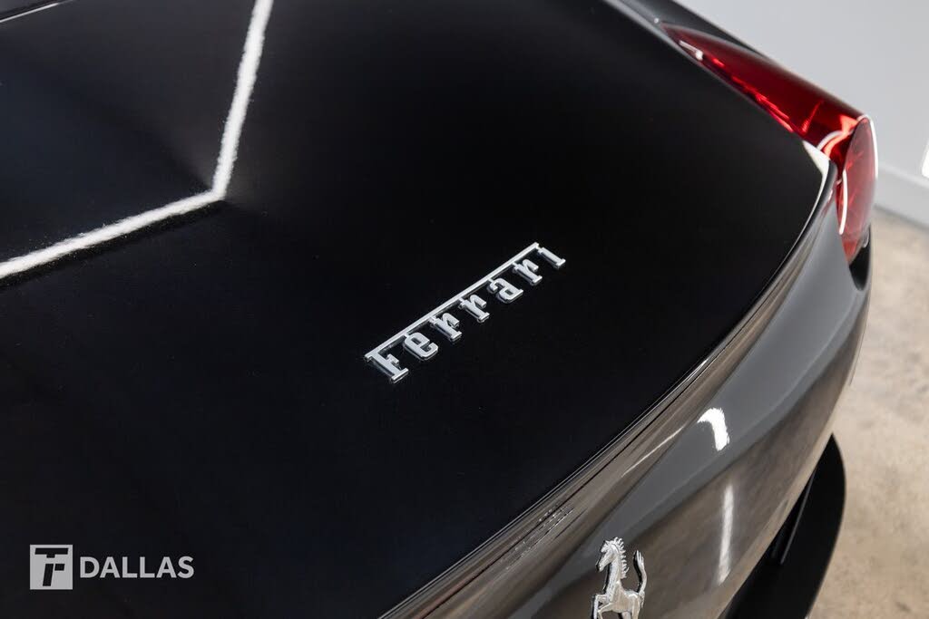 2011 Ferrari California Roadster photo 11