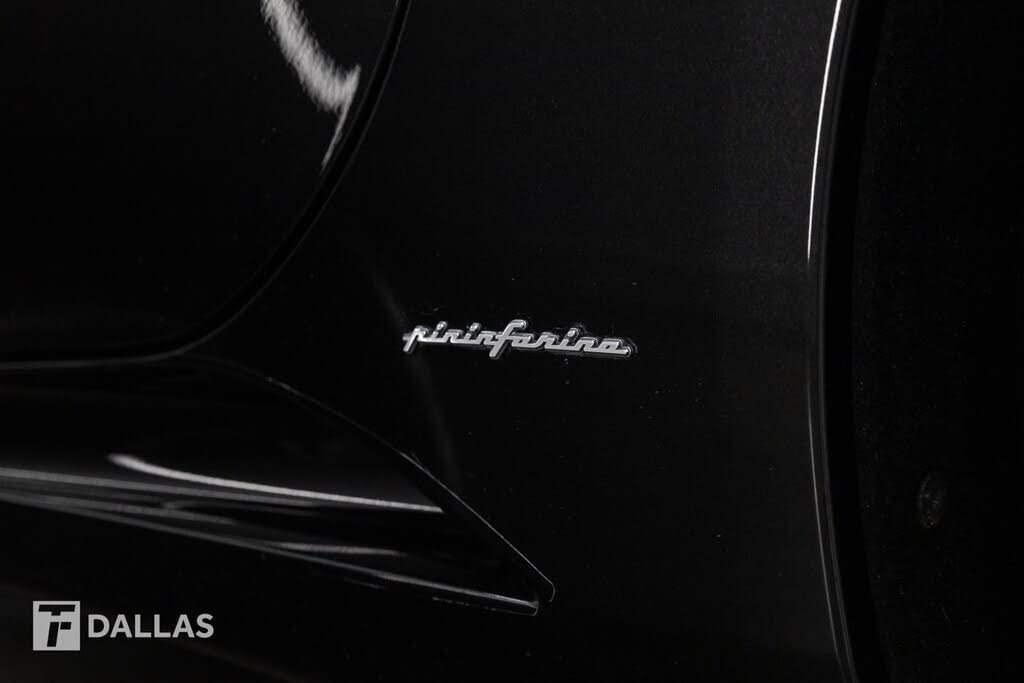 2011 Ferrari California Roadster photo 22