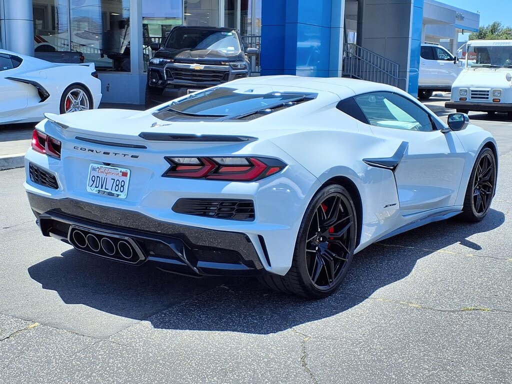 2023 Chevrolet Corvette Z06 2LZ Coupe RWD photo 4