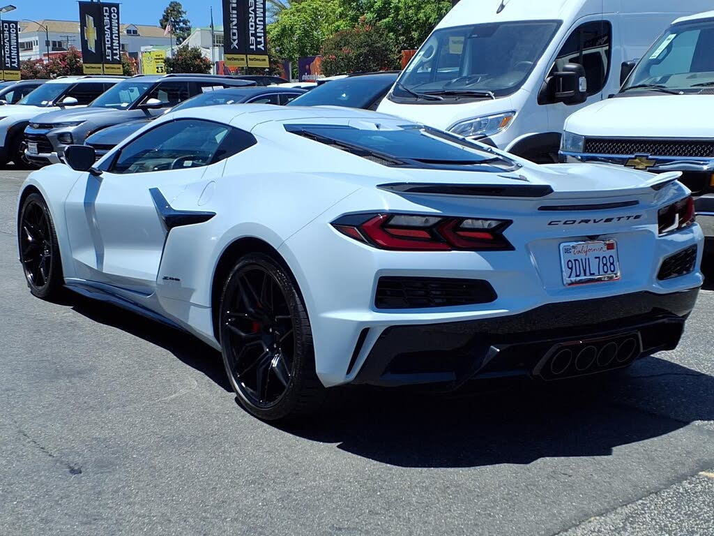 2023 Chevrolet Corvette Z06 2LZ Coupe RWD photo 6