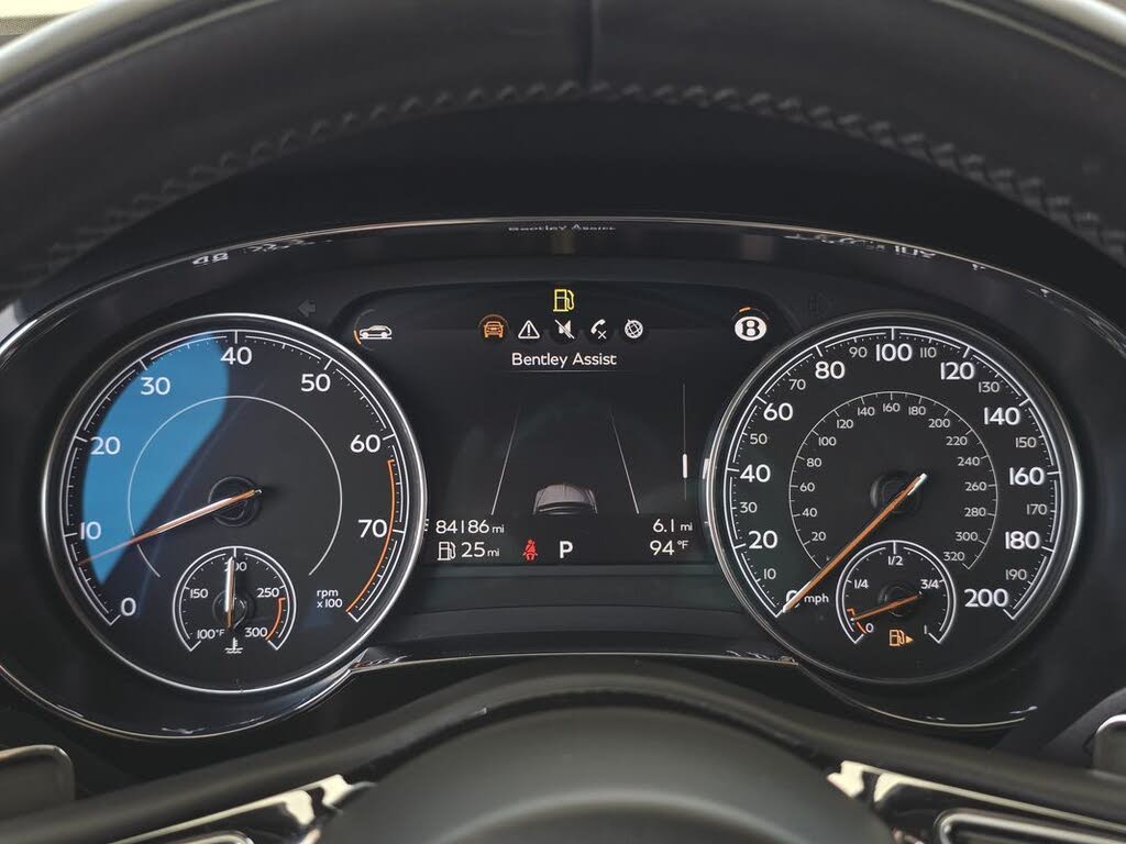 2018 Bentley Bentayga W12 Signature Edition AWD photo 13