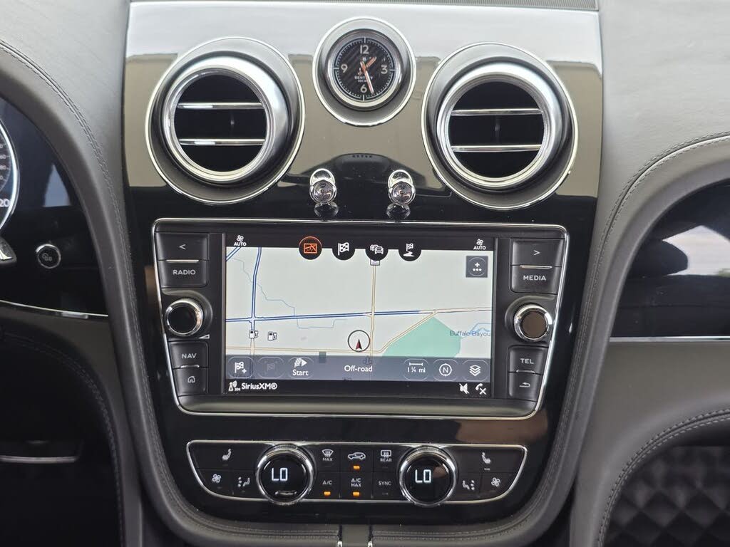 2018 Bentley Bentayga W12 Signature Edition AWD photo 14