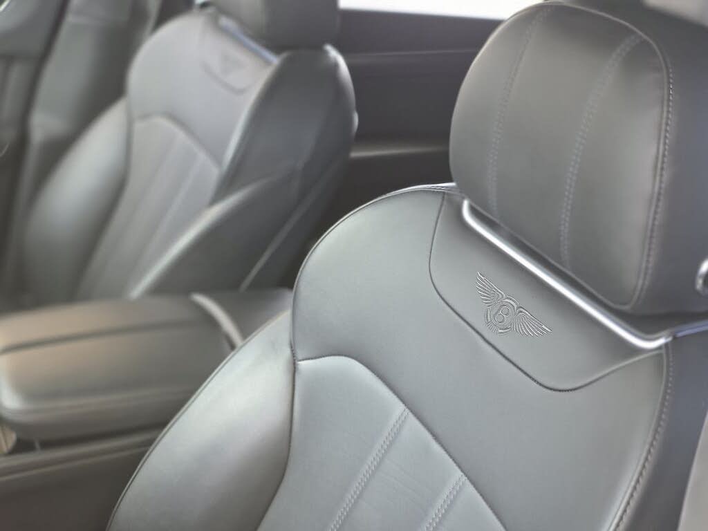 2018 Bentley Bentayga W12 Signature Edition AWD photo 20