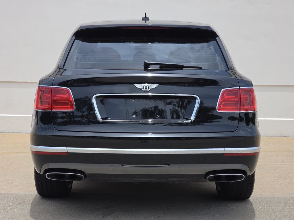 2018 Bentley Bentayga W12 Signature Edition AWD photo 4